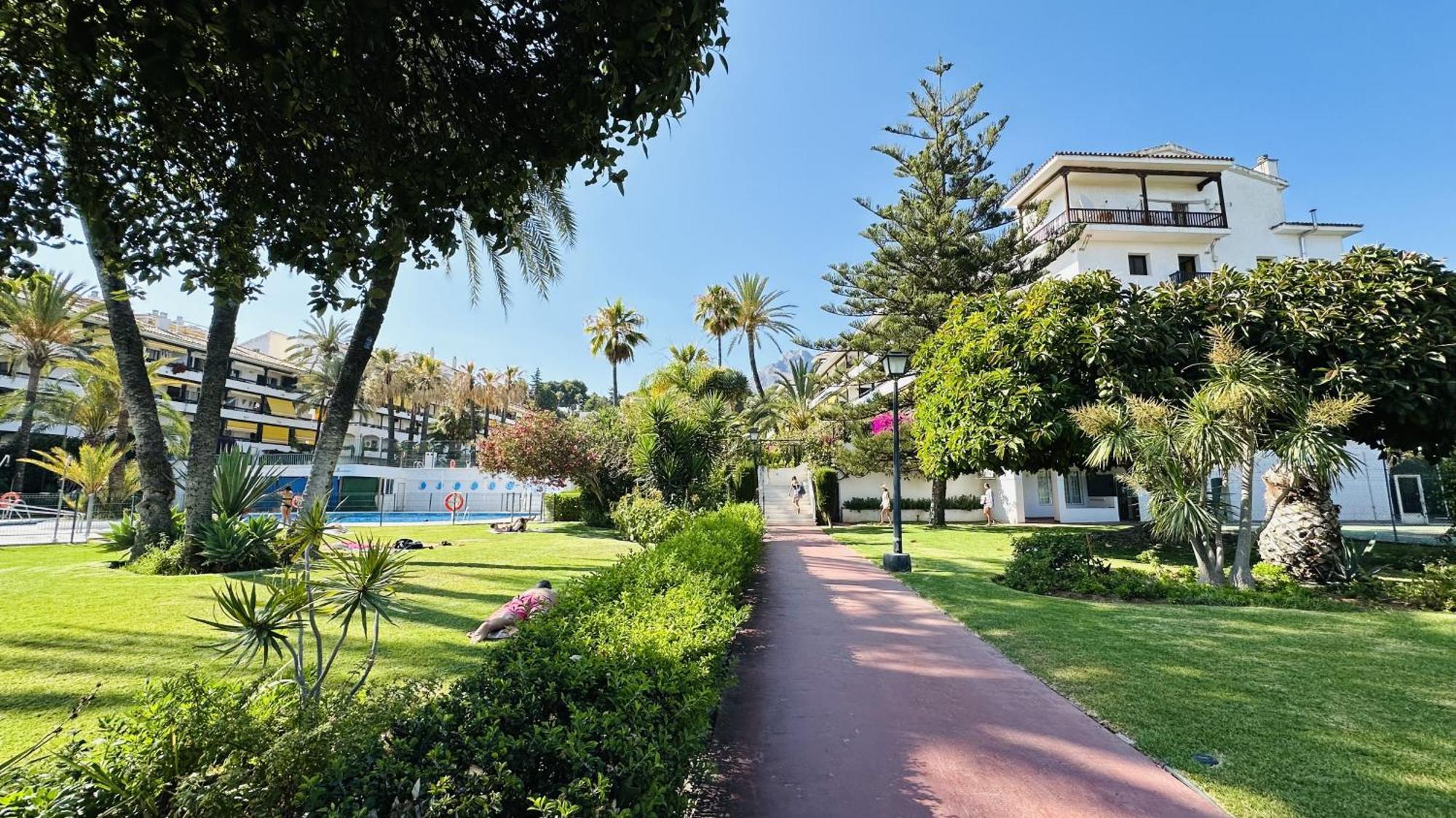 Marbella Studio Golden Mile 外观 照片
