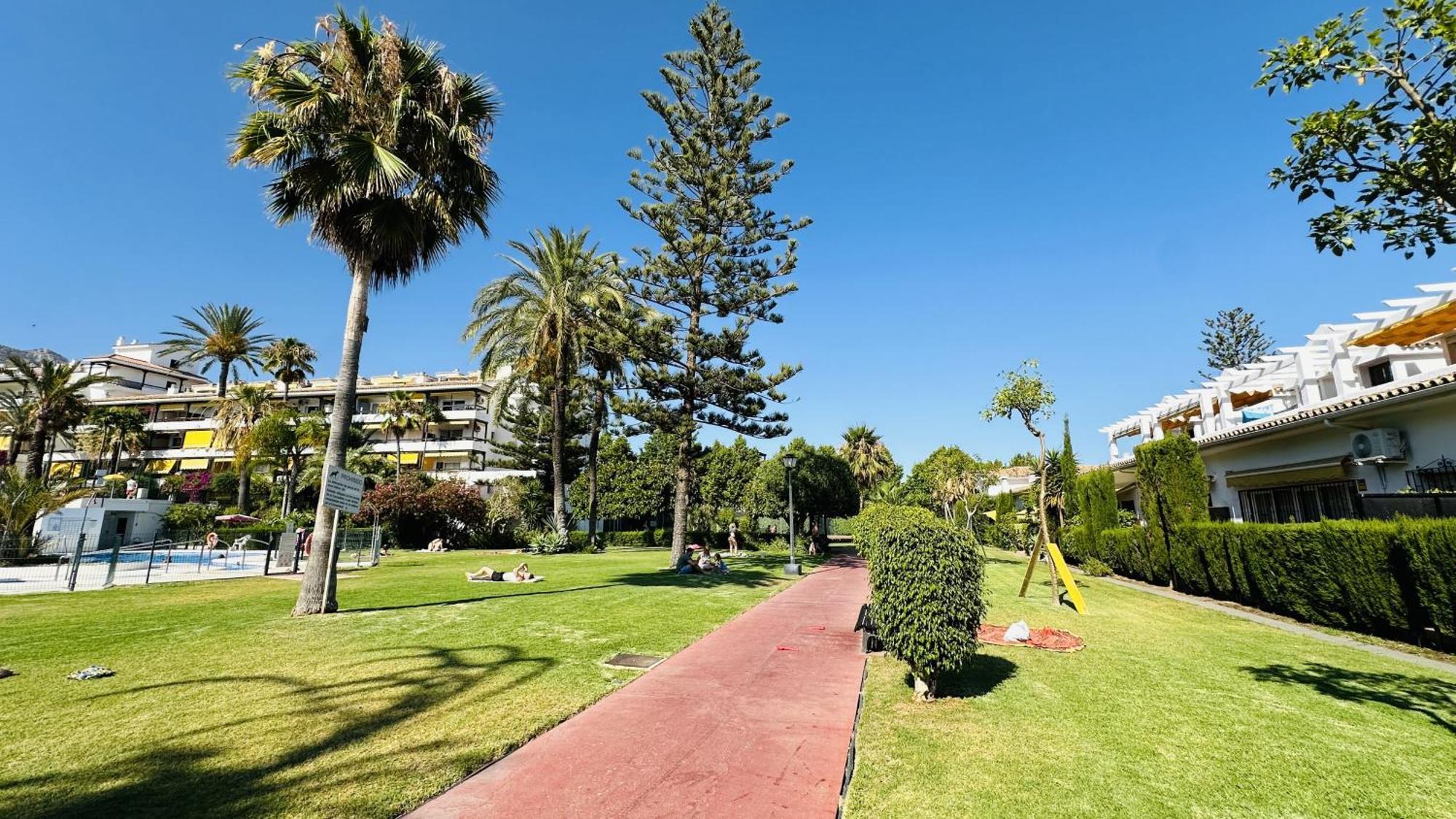Marbella Studio Golden Mile 外观 照片